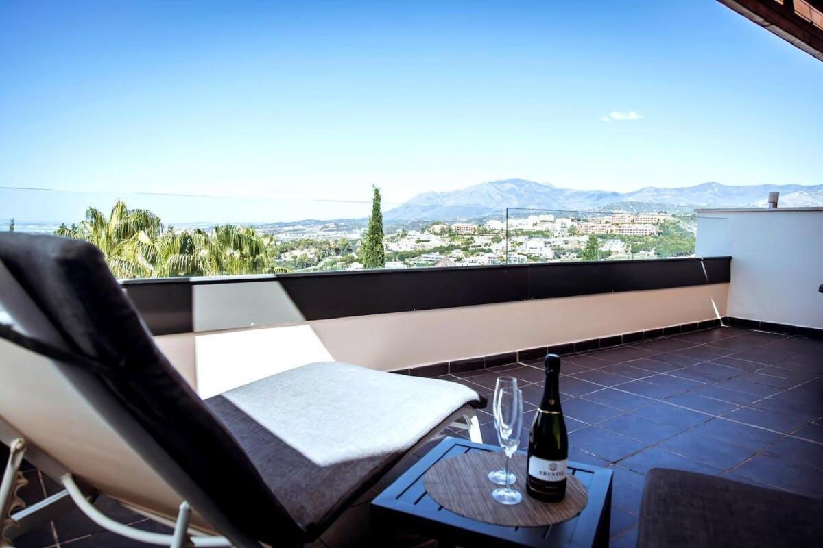Luxury Apartment With Panoramic Views - Marbella Estepona Exteriör bild