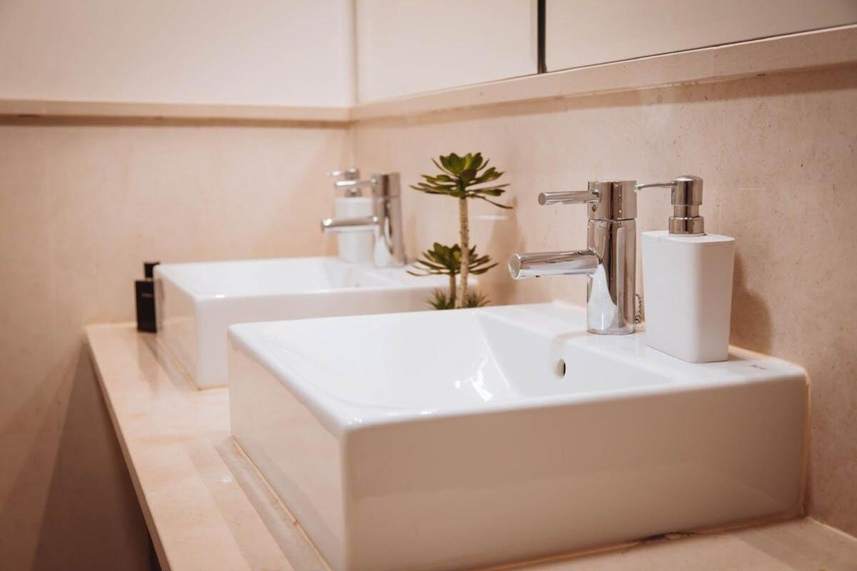 Luxury Apartment With Panoramic Views - Marbella Estepona Exteriör bild